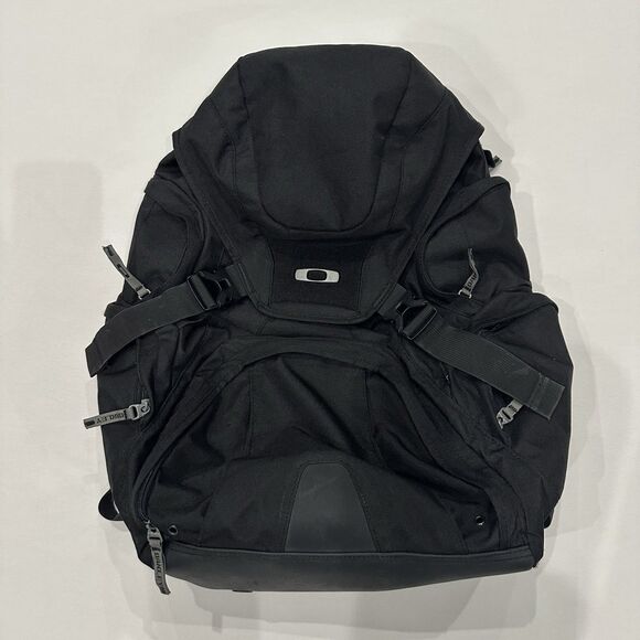 Oakley Surf Pack Tactical Backpack Outdoor Large Black Laptop 40L - Picture 1 of 11